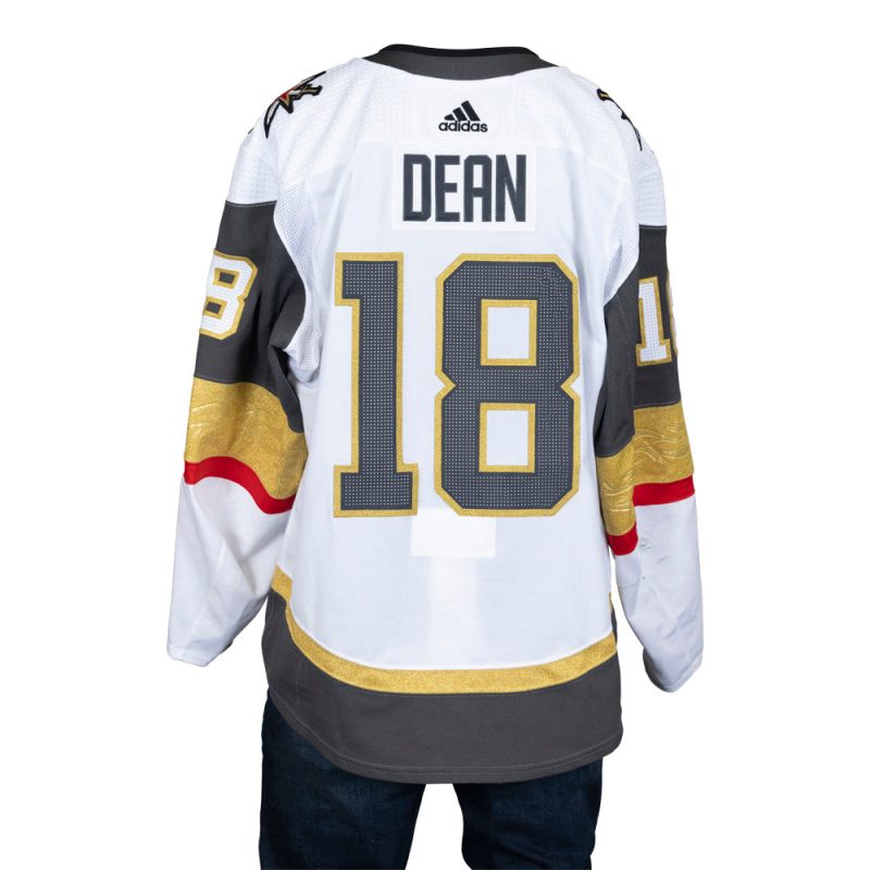 game issued 18 zach dean 2021 2022 preseason set 17062 jersey 587